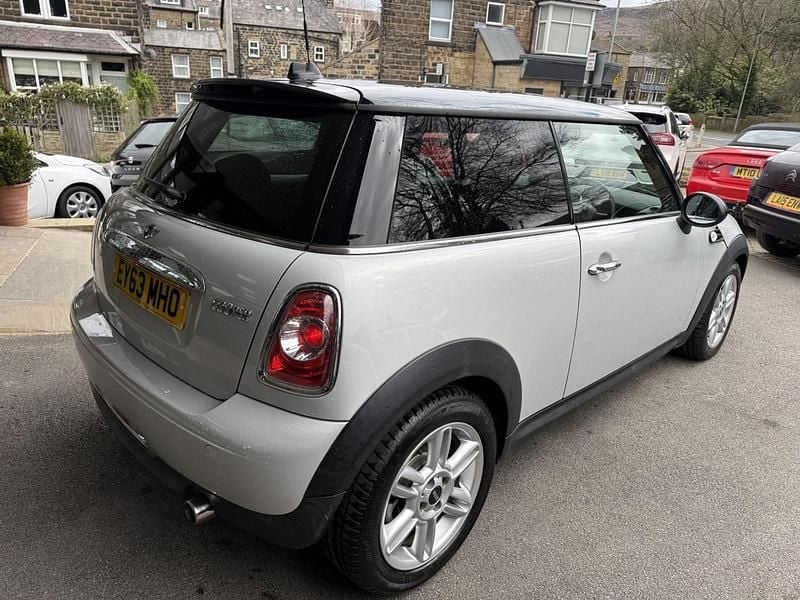 Used Mini Cooper Chili 122 HP (89 kW) 2013 Silver Hatchback