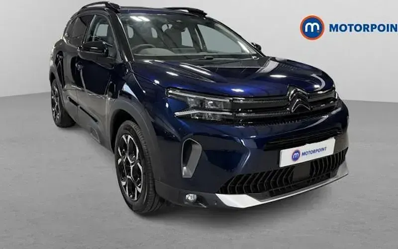Second-hand Citroën C5 PureTech 131 CP (96 kW) 2024 Hatchback