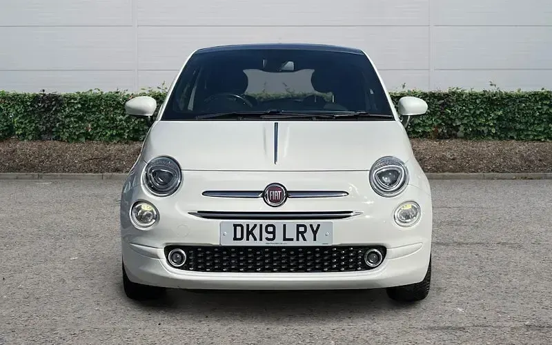 Used Fiat 500 Anniversary 69 HP (50 kW) 2019 White Hatchback