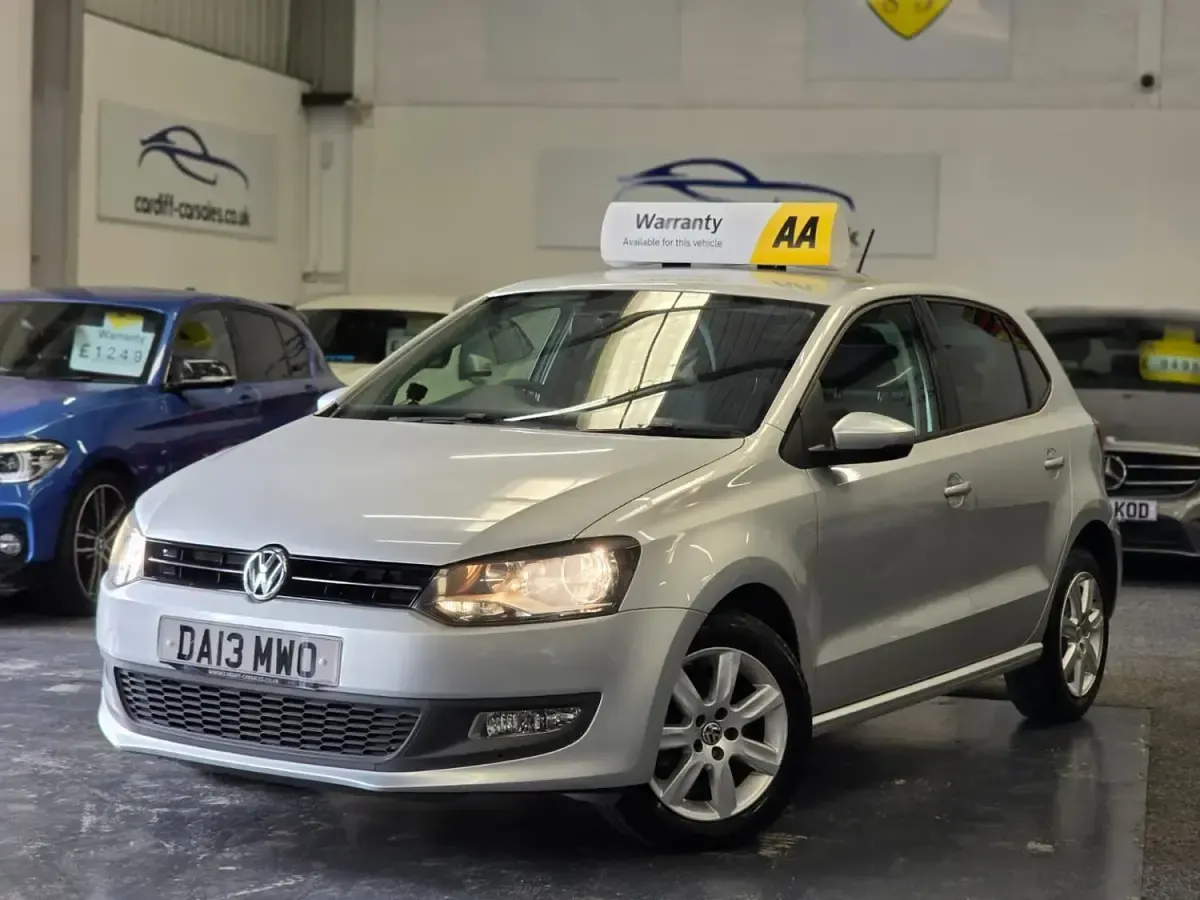 Used VW Polo Edition 75 HP (55 kW) 2013 Silver Hatchback