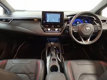 Usado Toyota Corolla 122 HP (89 kW) 2023 Castanho Citadino