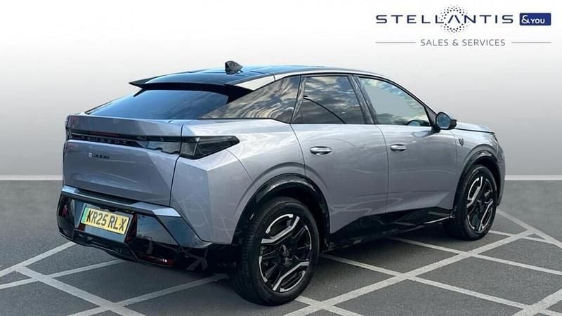 Used Peugeot e-3008 GT 152 kW (207 HP) 2025 Grey SUV