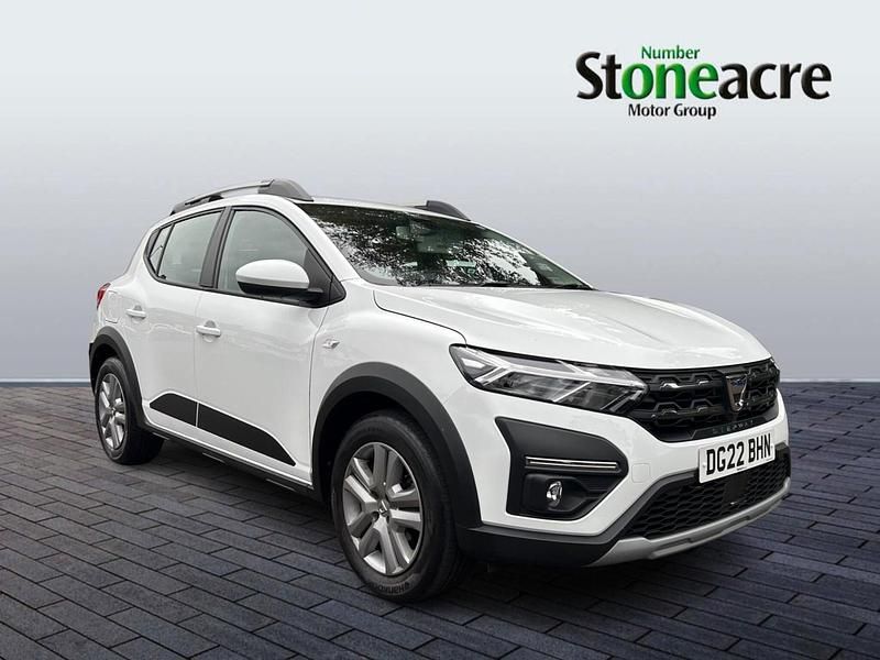 White Used 2022 Dacia Sandero Comfort Hatchback | £10,995 (Fair price) - Image 1/4