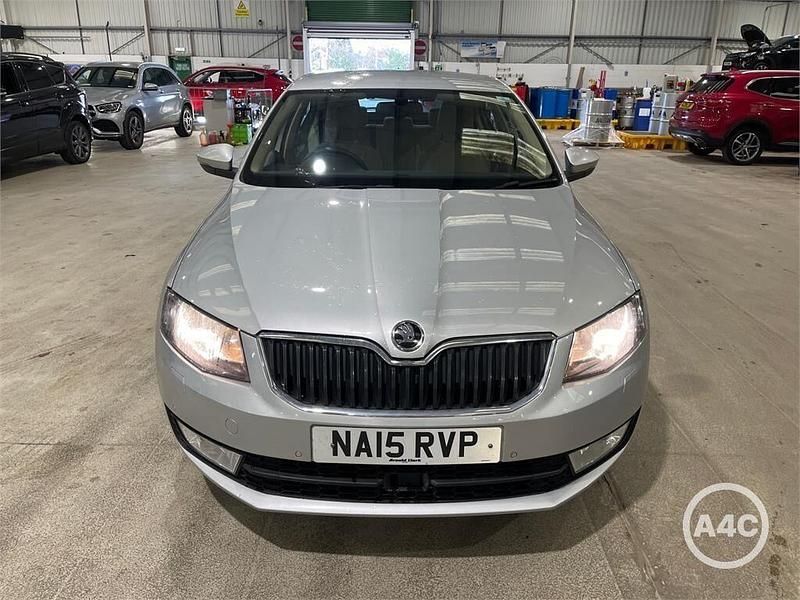 Used Skoda Octavia Elegance 2015 Silver Hatchback