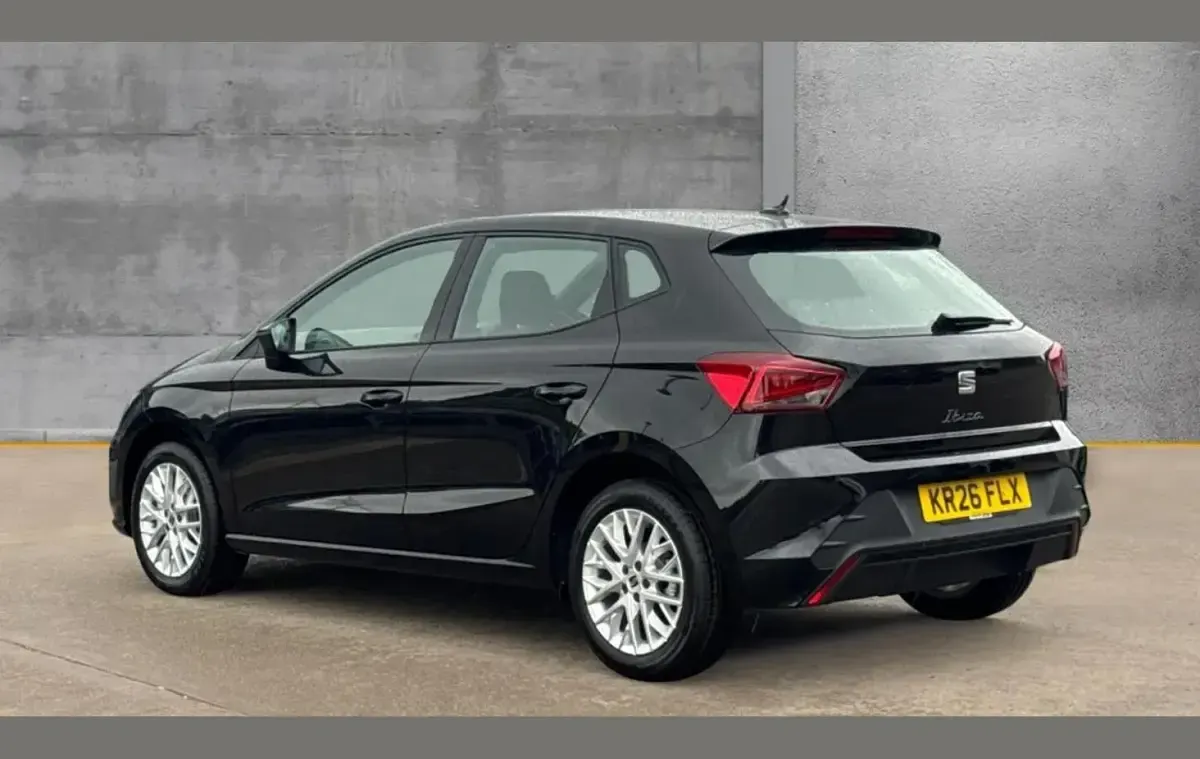 Ny Seat Ibiza SE Technology 115 HK (84 kW) 2026 Svart Halvkombi