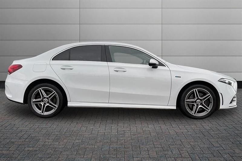 Used Mercedes A250 AMG line 218 HP (160 kW) 2020 Digital white Sedan