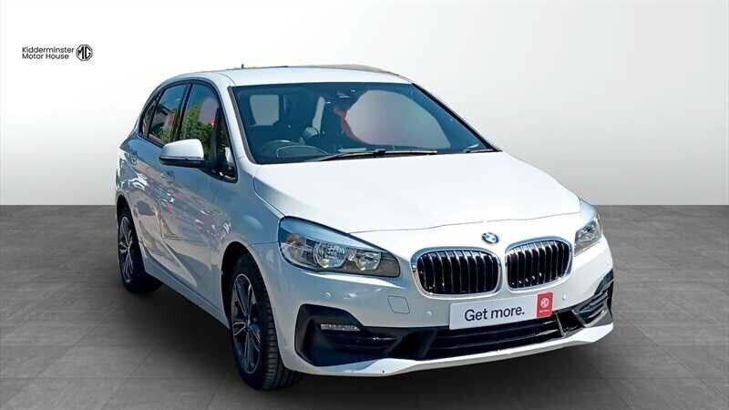 White Used 2019 BMW 220 Sport Line MPV | £15,299 (A bit pricey) - Image 1/4