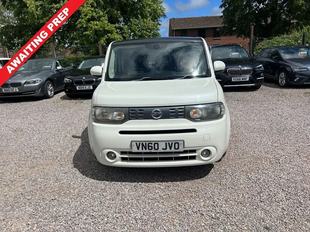 Used Nissan Cube 110 HP (80 kW) 2010 White Estate
