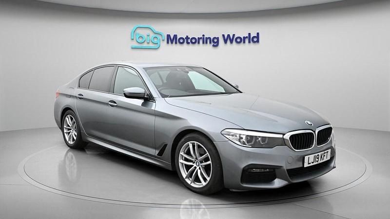 Used BMW 520 M Sport 184 HP (135 kW) 2019 Blue Sedan