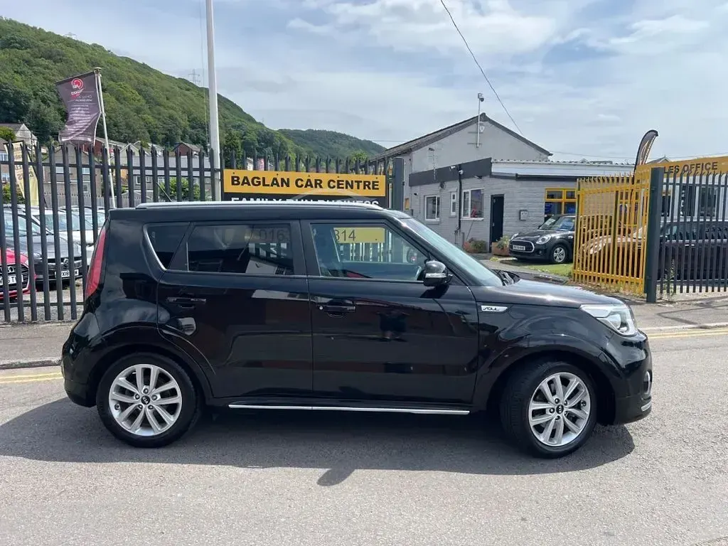Used Kia Soul 130 HP (95 kW) 2017 Black SUV