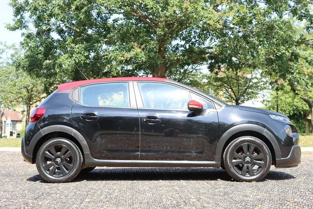 Used Citroën C3 Feel 2017 Black Hatchback