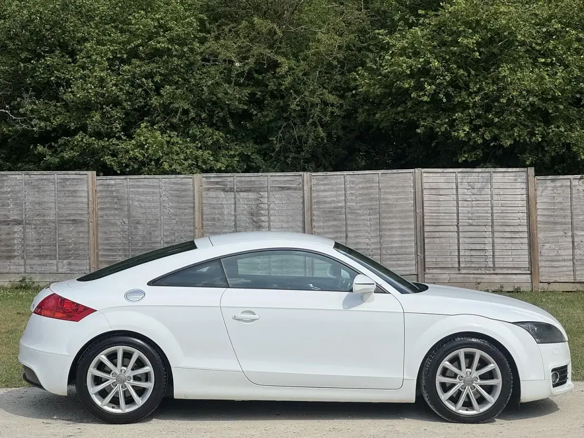 Used Audi TT Sport 160 HP (117 kW) 2013 White Coupe