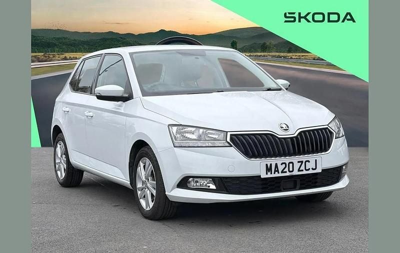 Used Skoda Fabia SE 94 HP (69 kW) 2020 White Hatchback