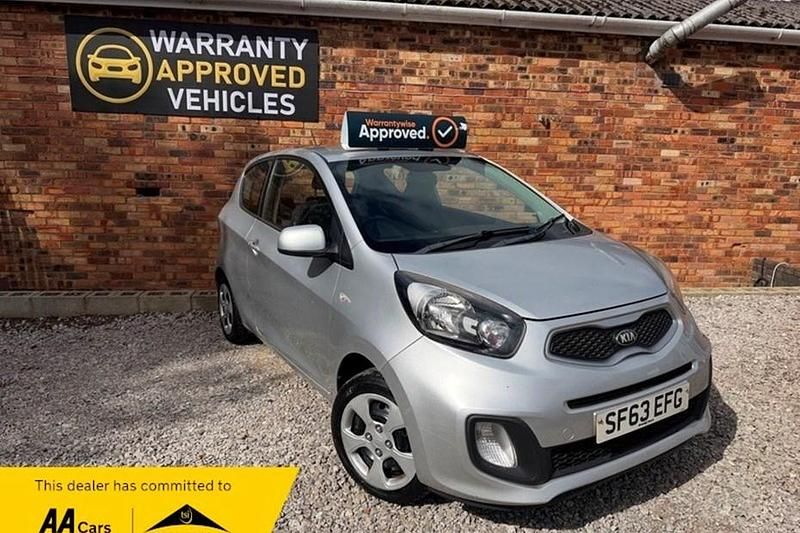 Used Kia Picanto 68 HP (50 kW) 2013 Silver Hatchback