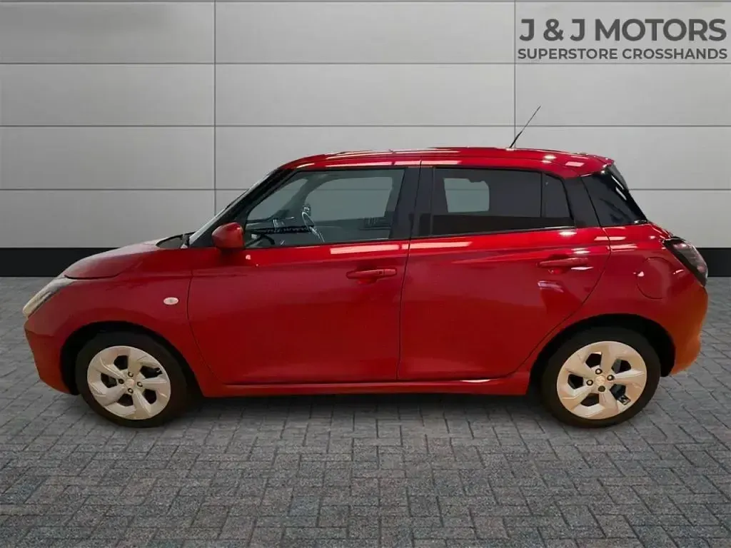 Used Suzuki Swift 130 HP (95 kW) 2025 Red Hatchback