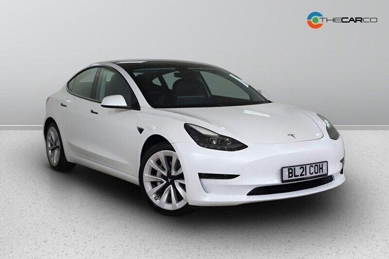 White Used 2021 Tesla Model 3 Long Range AWD Sedan | £19,475 (Fair price) - Image 1/1