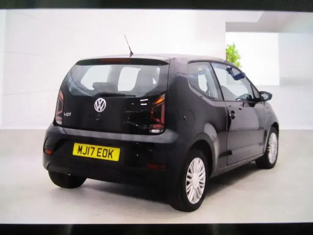 Used VW up! move up! 60 HP (44 kW) 2017 Black Hatchback