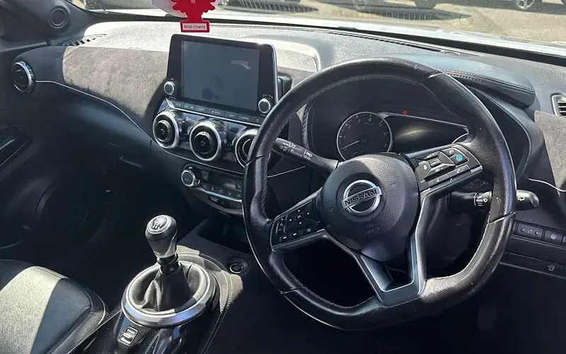 Used Nissan Juke Tekna+ 117 HP (86 kW) 2020 Brown SUV