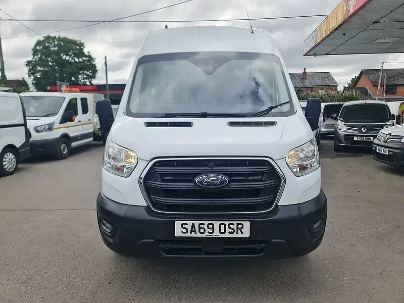 Used Ford Transit Trend 130 HP (95 kW) 2019 White Van