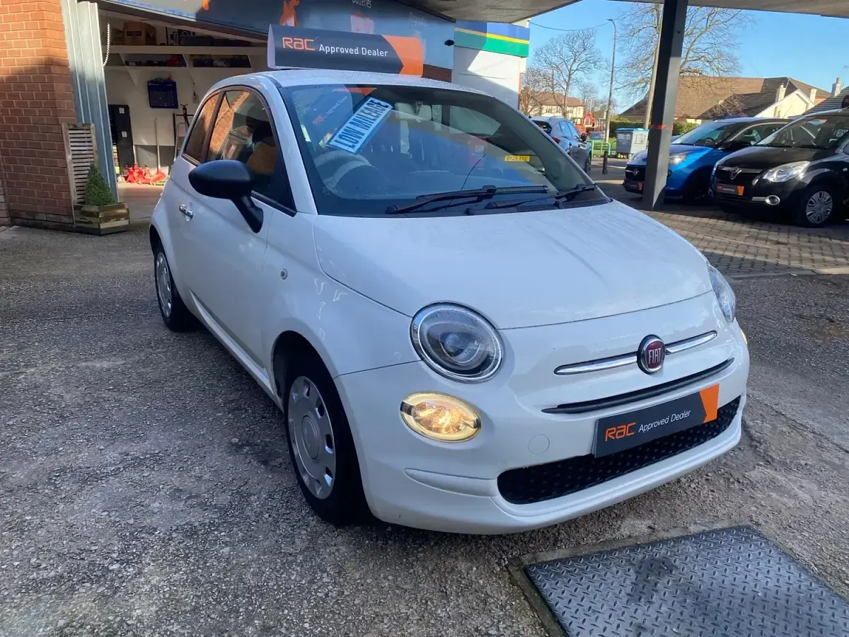 Usado Fiat 500 Pop 69 CV (50 kW) 2015 Blanco Utilitario