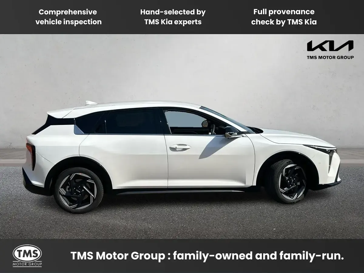 Used Kia K4 GT-Line 115 HP (84 kW) 2026 White Hatchback