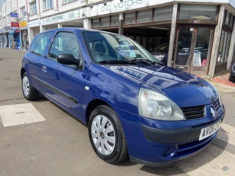 Usado Renault Clio II Campus 2006 Azul Citadino