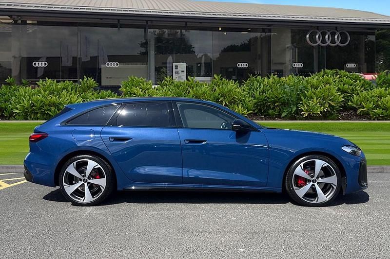 New Audi A5 Comfort 204 HP (150 kW) 2025 Blue Coupe