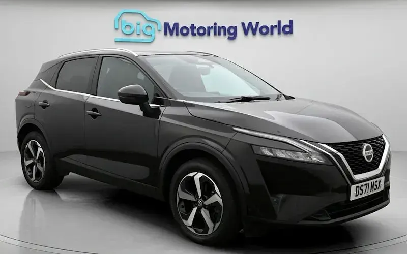 Used Nissan Qashqai N-Connecta 140 HP (102 kW) 2022 SUV