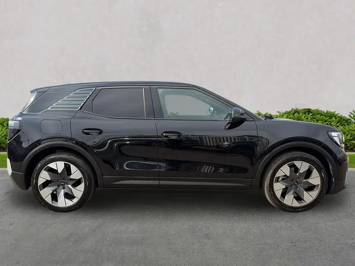 Used Ford Explorer Extended Range 210 kW (286 HP) 2025 Black SUV