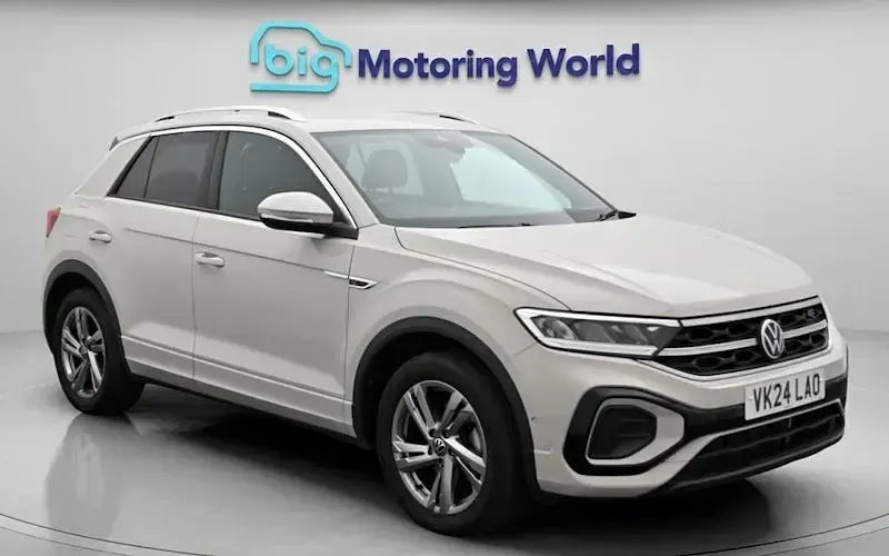 Used VW T-Roc R-line 150 HP (110 kW) 2024 SUV