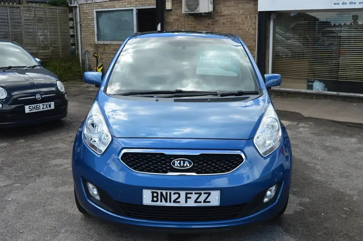 Used Kia Venga 2012 Blue Hatchback