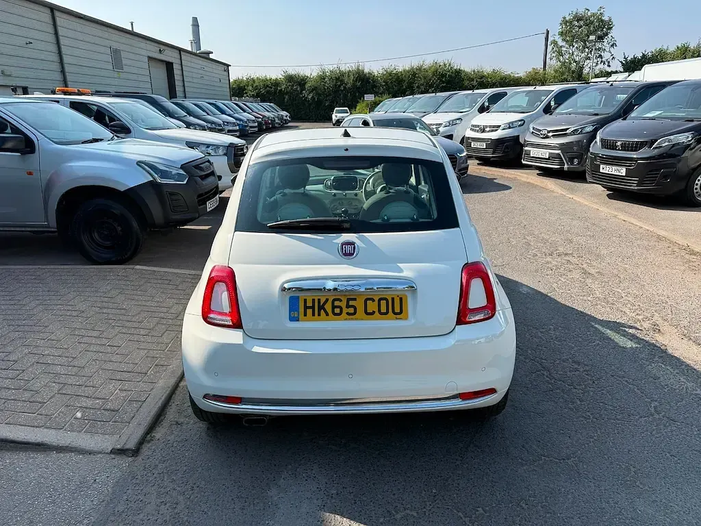 Used Fiat 500 Lounge 69 HP (50 kW) 2015 White Hatchback