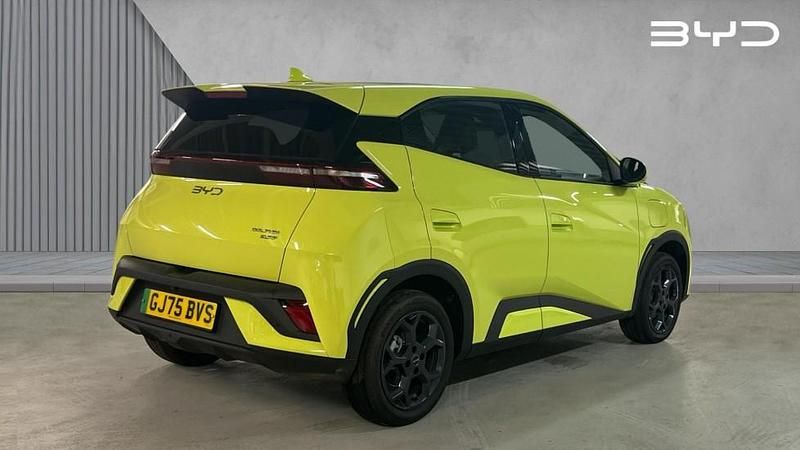 New BYD Dolphin Surf Boost 64 kW (88 HP) 2025 Metallic  lime green Hatchback