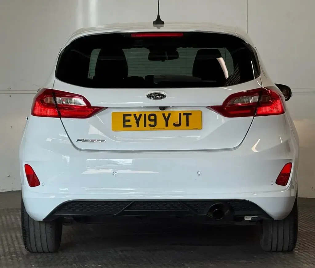 Used Ford Fiesta ST-Line 100 HP (73 kW) 2019 White Hatchback