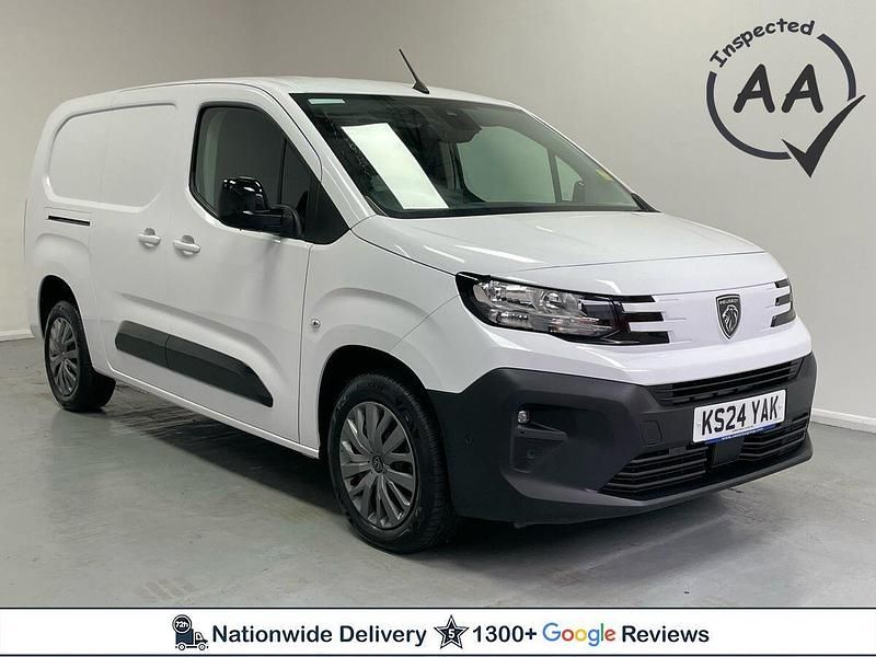 White Used 2024 Peugeot Partner S MPV | £15,450 (Expensive) - Image 1/4