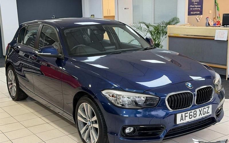 Used BMW 120 Sport Line 184 HP (135 kW) 2018 Blue Hatchback