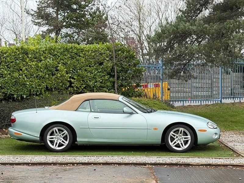 Used Jaguar XK8 300 HP (220 kW) 2003 Silver Cabriolet