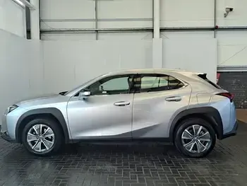 Used Lexus UX 300e 150 kW (204 HP) 2024 Silver SUV