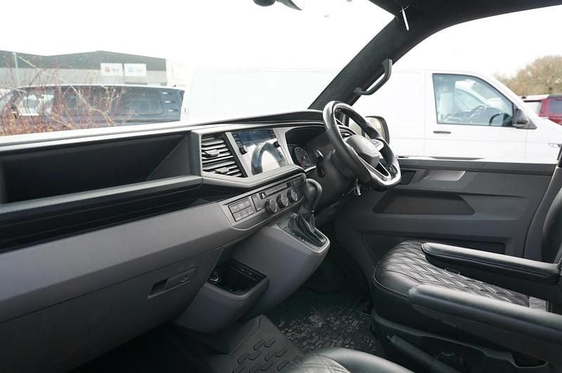 Used VW Transporter Highline 2024 Grey Van