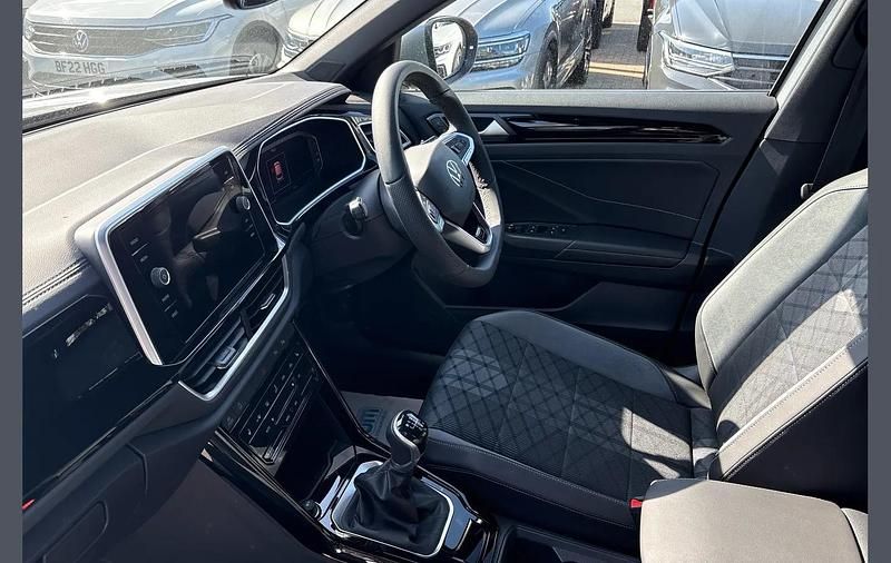 New VW T-Roc R-line 147 HP (108 kW) 2025 Silver SUV