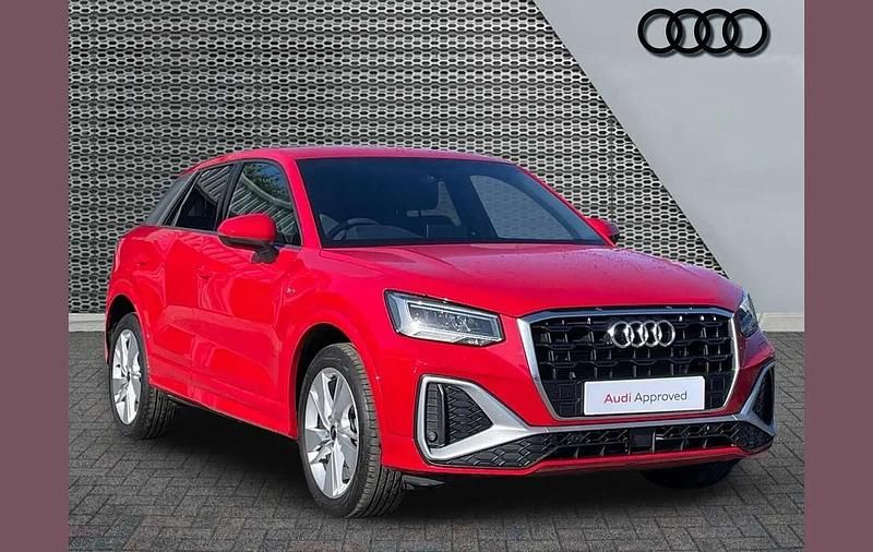 Used Audi Q2 S-Line 147 HP (108 kW) 2024 Red SUV