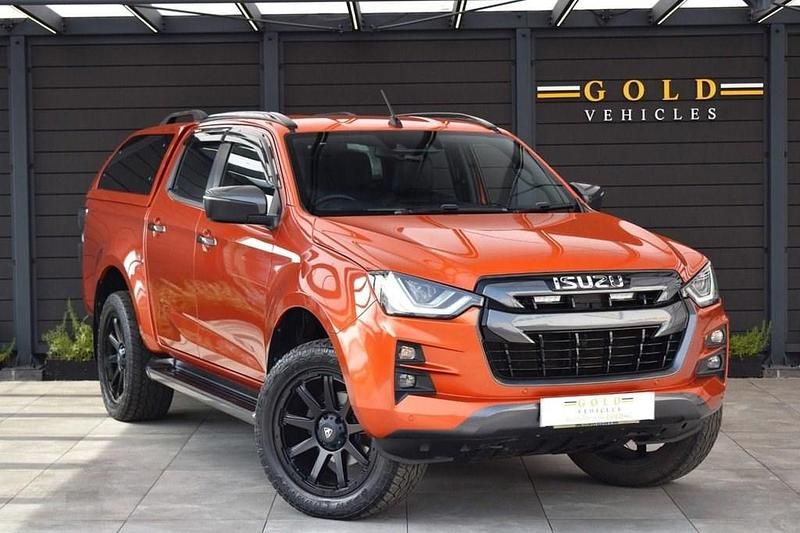 Used Isuzu Pick up 164 HP (120 kW) 2022 Orange Pickup