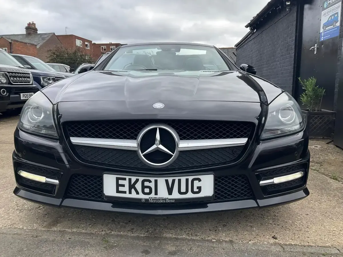 Used Mercedes SLK200 Sport Edition 184 HP (135 kW) 2011 Black Cabriolet