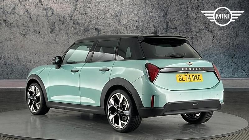 Used Mini Cooper S Hatch 201 HP (147 kW) 2024 Green Hatchback