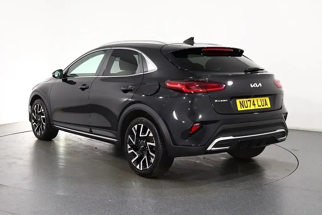 Used Kia XCeed 2024 Black SUV
