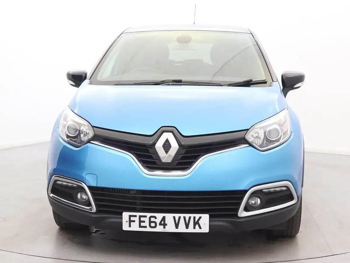 Used Renault Captur Dynamique 90 HP (66 kW) 2014 Blue/black SUV