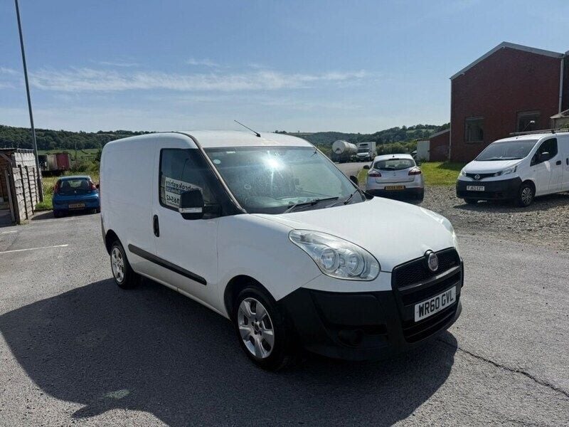 White Used 2010 Fiat Doblò MPV | £2,995 (A bit pricey) - Image 1/4
