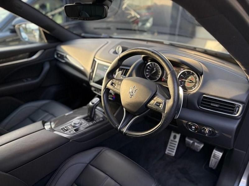 Used Maserati Levante GT 330 HP (242 kW) 2021 Grey SUV