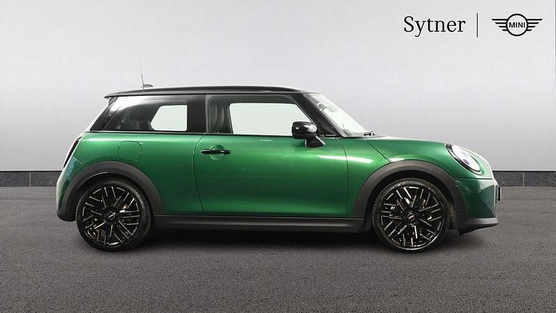 Używany Mini Cooper Hatch 113 kW (154 KM) 2025 Zielony Hatchback