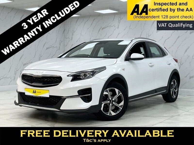 White Used 2021 Kia XCeed 2 SUV | £12,295 (Fair price) - Image 1/2